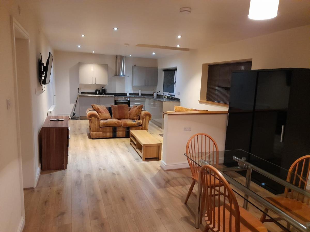 Queens One Urmston Habitación foto